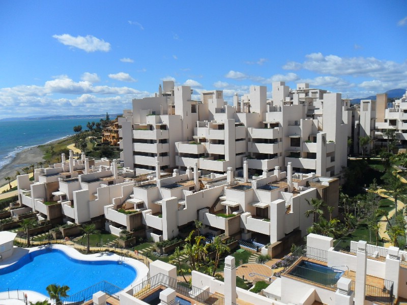 2 bedrooms Penthouse in Estepona, Spain No. 20229