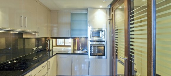 2 bedrooms Penthouse in Estepona, Spain No. 20229 4