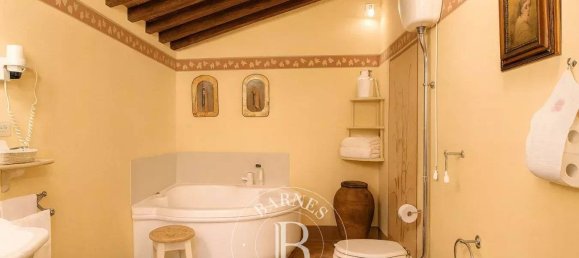 Villa de 15 dormitorios en Cortona, Italy No. 376051 13