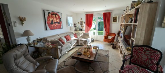 Casa de 7 habitaciónes en Montpon-Menesterol, France No. 328496 6