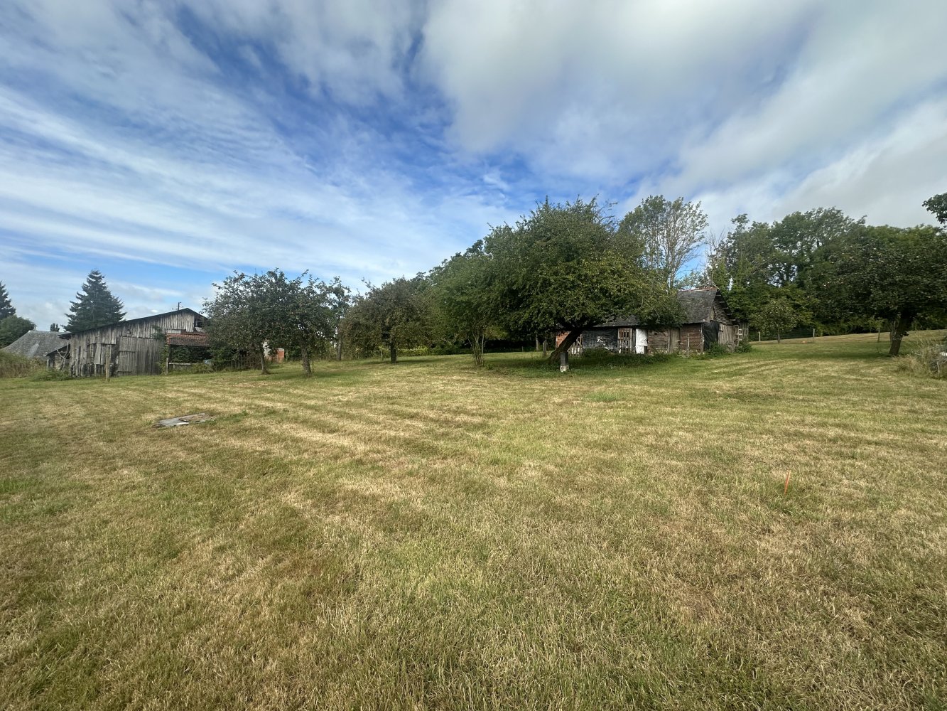 1950m² Land in Saint-Martin-aux-Chartrains, France No. 321478