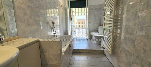 5 bedrooms Apartment in Florence, Italy No. 371269 26