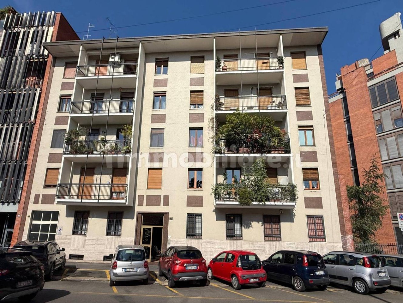 1 bedroom Apartment in Milan, Italy No. 346637