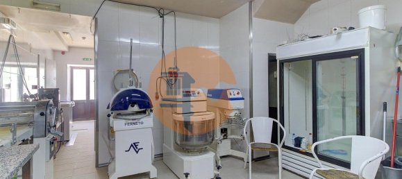 Edificio en Vila Real de Santo Antonio, Portugal 180 m² No. 130235 37