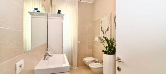 Пентхаус с 3 спальнями в Парабьяго, Италия № 336895 20