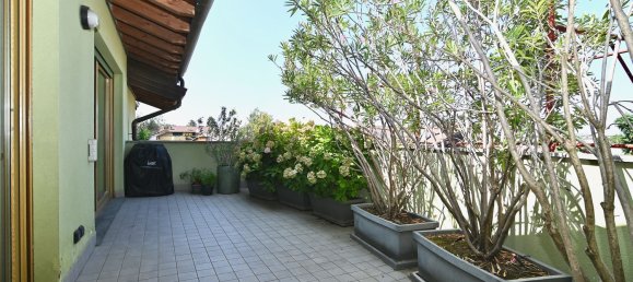 Пентхаус с 3 спальнями в Парабьяго, Италия № 336895 50