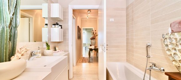 Пентхаус с 3 спальнями в Парабьяго, Италия № 336895 36