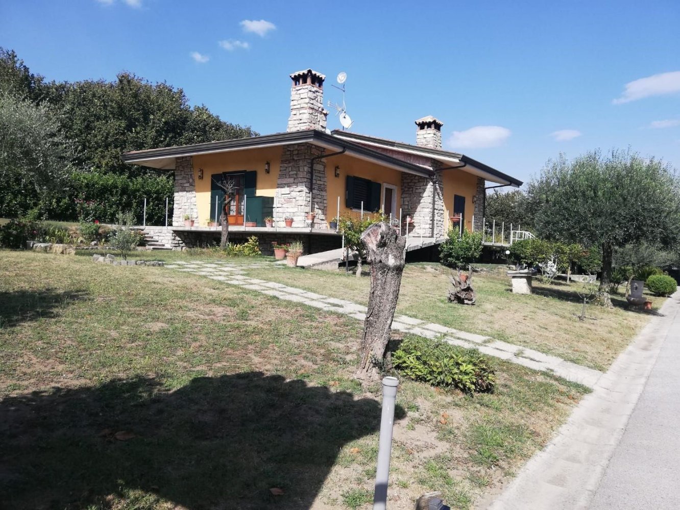 3 rooms Villa in Montefredane, Italy No. 166800