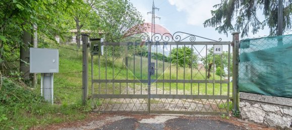 Terrain à Brescia, Italy No. 363453 3