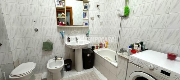 2 rooms Apartment in Naples, Italy No. 75486 6