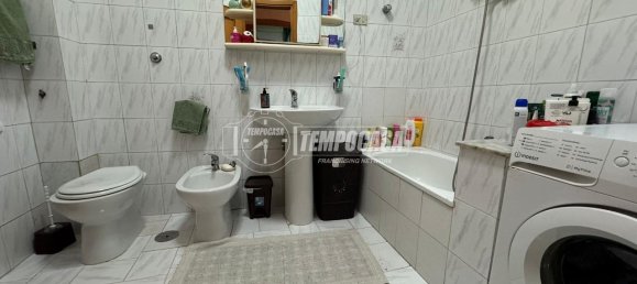 2 rooms Apartment in Naples, Italy No. 75486 5