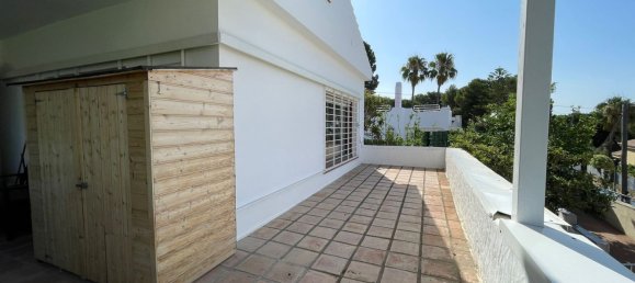 4 bedrooms Villa in Estepona, Spain No. 140102 40