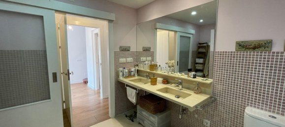 4 bedrooms Villa in Estepona, Spain No. 140102 23