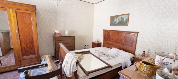 Дом с 4 комнатами в Поджо Бустоне, Италия № 85071 11