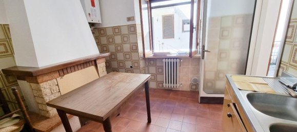 Дом с 4 комнатами в Поджо Бустоне, Италия № 85071 22