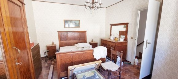 Дом с 4 комнатами в Поджо Бустоне, Италия № 85071 10