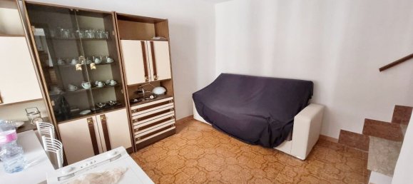 Дом с 4 комнатами в Поджо Бустоне, Италия № 85071 19