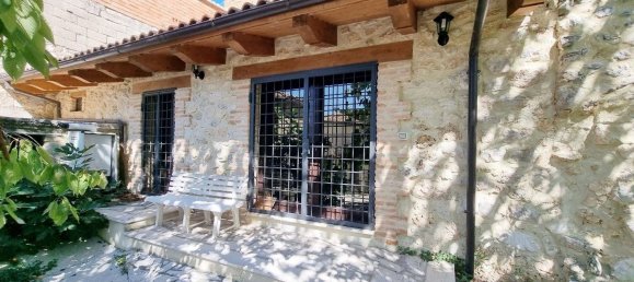 Дом с 4 комнатами в Поджо Бустоне, Италия № 85071 8