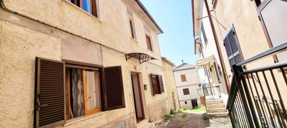 Дом с 4 комнатами в Поджо Бустоне, Италия № 85071 9