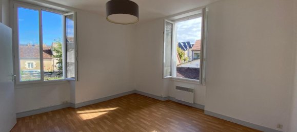 Edificio de 1 dormitorio en Le Blanc, France No. 159377 15