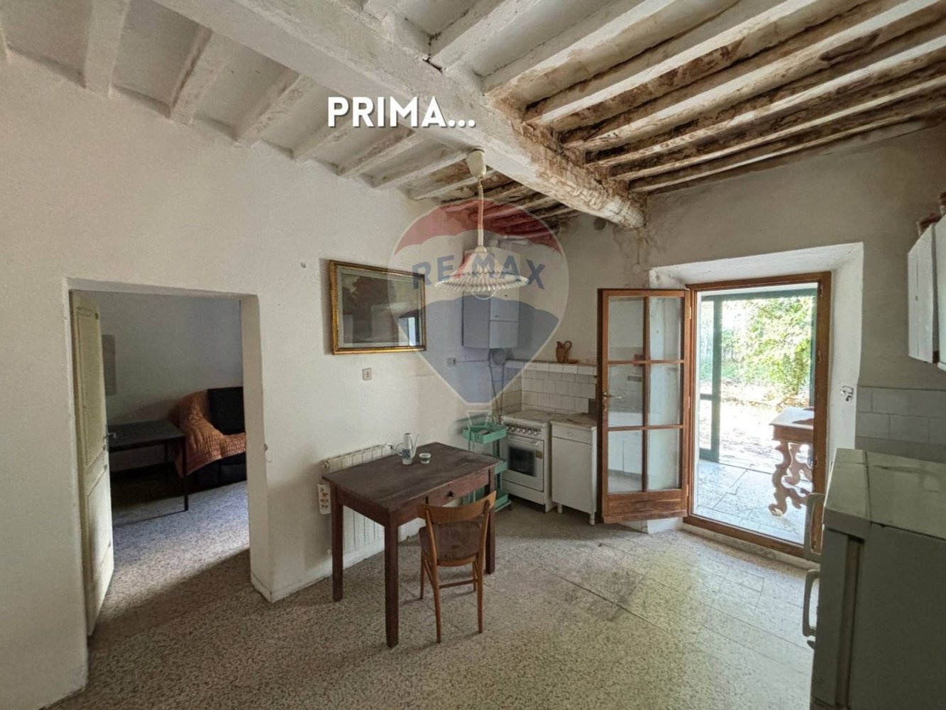 8 rooms House in Roccastrada, Italy No. 127452