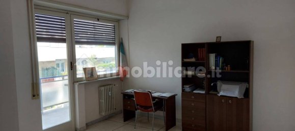 2 bedrooms Apartment in Rome, Italy No. 252116 3