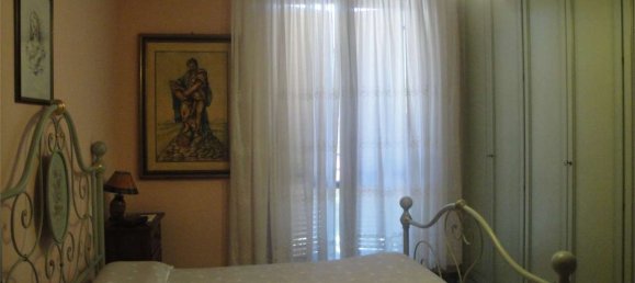 3 chambres Maison à Barga, Italy No. 91474 5