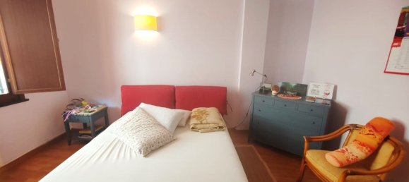 2-salle Appartement à Grosseto, Italy No. 81302 13