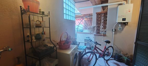 2-salle Appartement à Grosseto, Italy No. 81302 12