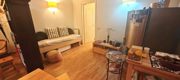 2-salle Appartement à Grosseto, Italy No. 81302 3