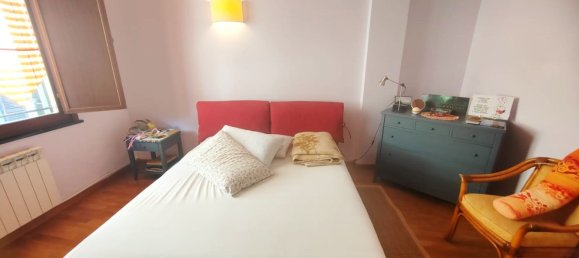 2-salle Appartement à Grosseto, Italy No. 81302 15