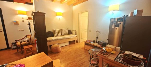 2-salle Appartement à Grosseto, Italy No. 81302 2