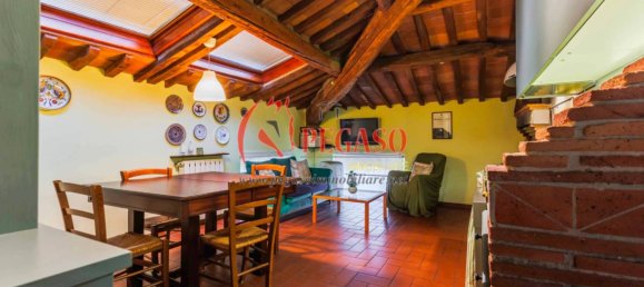 Квартира с 2 спальнями в Пеша, Италия № 349008 19