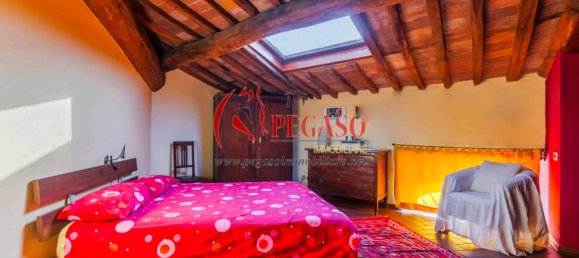 Квартира с 2 спальнями в Пеша, Италия № 349008 27