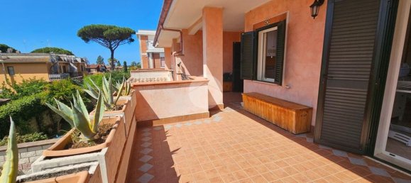 Вилла с 3 комнатами в Анцио, Италия № 261478 16