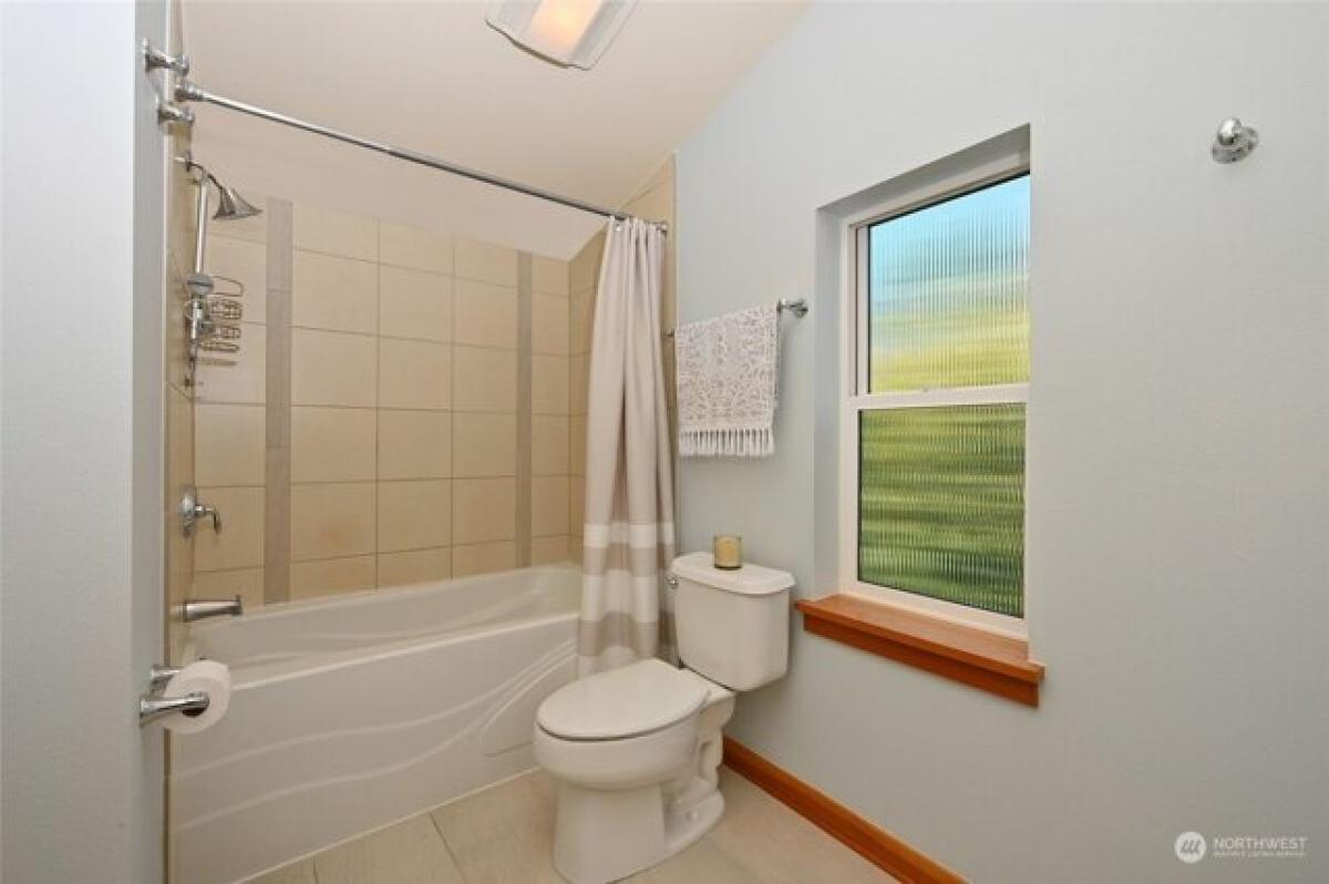 3 bedrooms House in Seattle, USA No. 200049