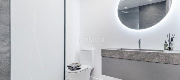 4 bedrooms Apartment in Marbella, Spain No. 28792 8