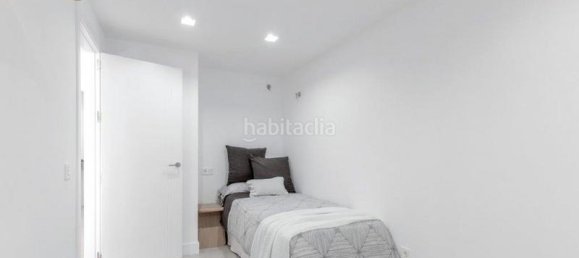 4 bedrooms Apartment in Marbella, Spain No. 28792 9