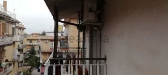 4 rooms Apartment in Rome, Italy No. 12910 20