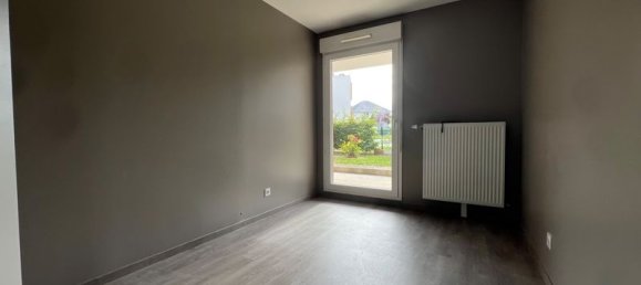 2 chambres Appartement à Chevigny-Saint-Sauveur, France No. 308092 5