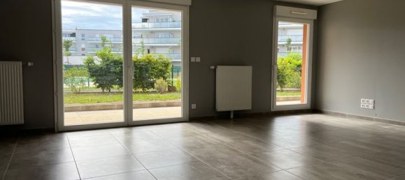 2 chambres Appartement à Chevigny-Saint-Sauveur, France No. 308092 8