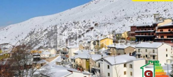 Apartamento de 3 habitaciónes en Lucoli, Italy No. 154207 9