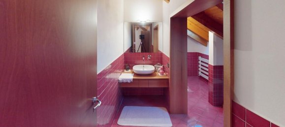 4 Schlafzimmer Villa in Novara, Italy, Nr. 172032 24