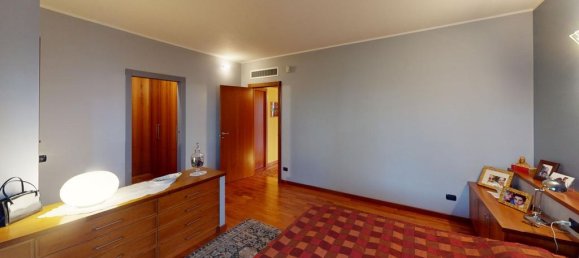 4 Schlafzimmer Villa in Novara, Italy, Nr. 172032 32