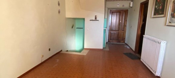 2 rooms Duplex in Fiuggi, Italy No. 251991 10