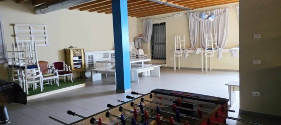 3-salle Propriété commerciale à Castiglione delle Stiviere, Italy No. 302678 10