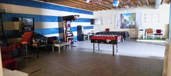 3-salle Propriété commerciale à Castiglione delle Stiviere, Italy No. 302678 11