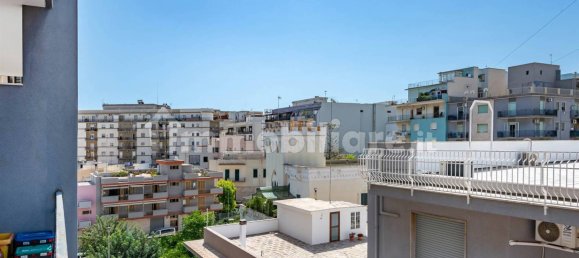 Apartamento T3 em Monopoli, Italy N.º 374443 17