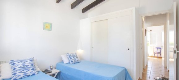 5 bedrooms House in Cap D'en Font, Spain No. 293289 16