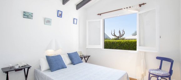 5 bedrooms House in Cap D'en Font, Spain No. 293289 13